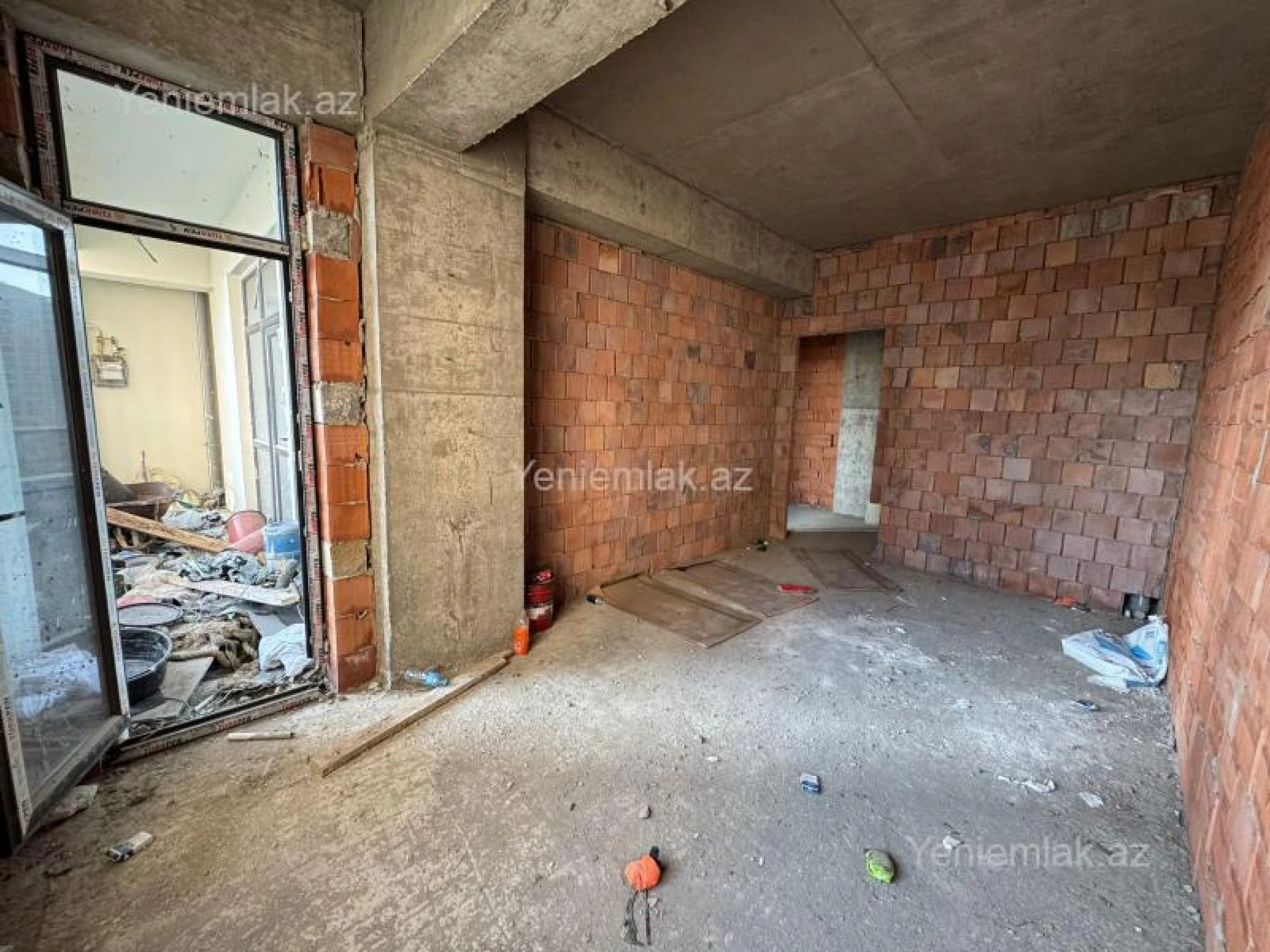 Satılır 3 otaqlı yeni tikili 112 m²