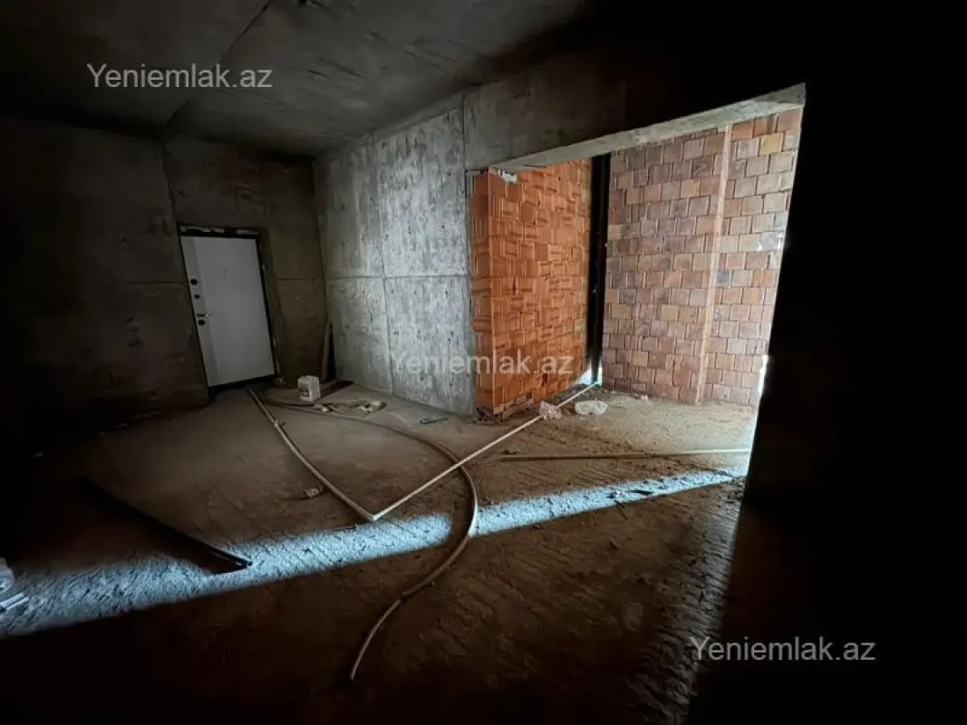 Satılır 3 otaqlı yeni tikili 112 m²