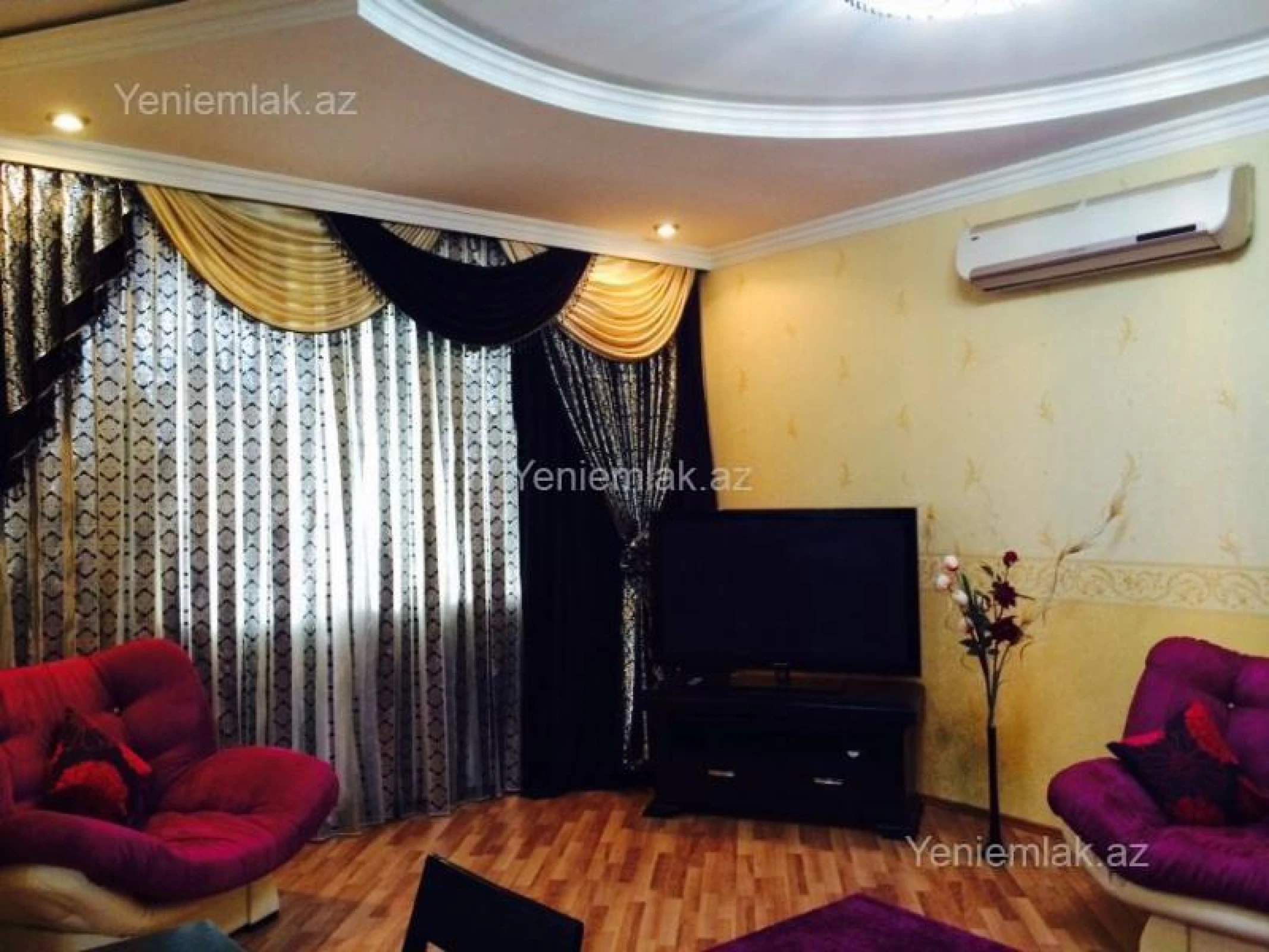 Satılır 4 otaqlı yeni tikili 155 m²