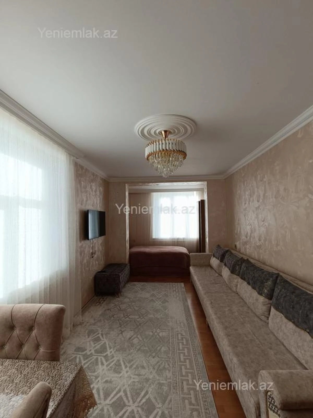 Satılır 1 otaqlı köhnə tikili 37 m²