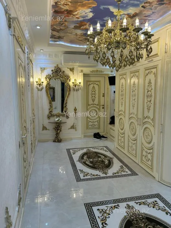 Satılır 4 otaqlı yeni tikili 170 m²