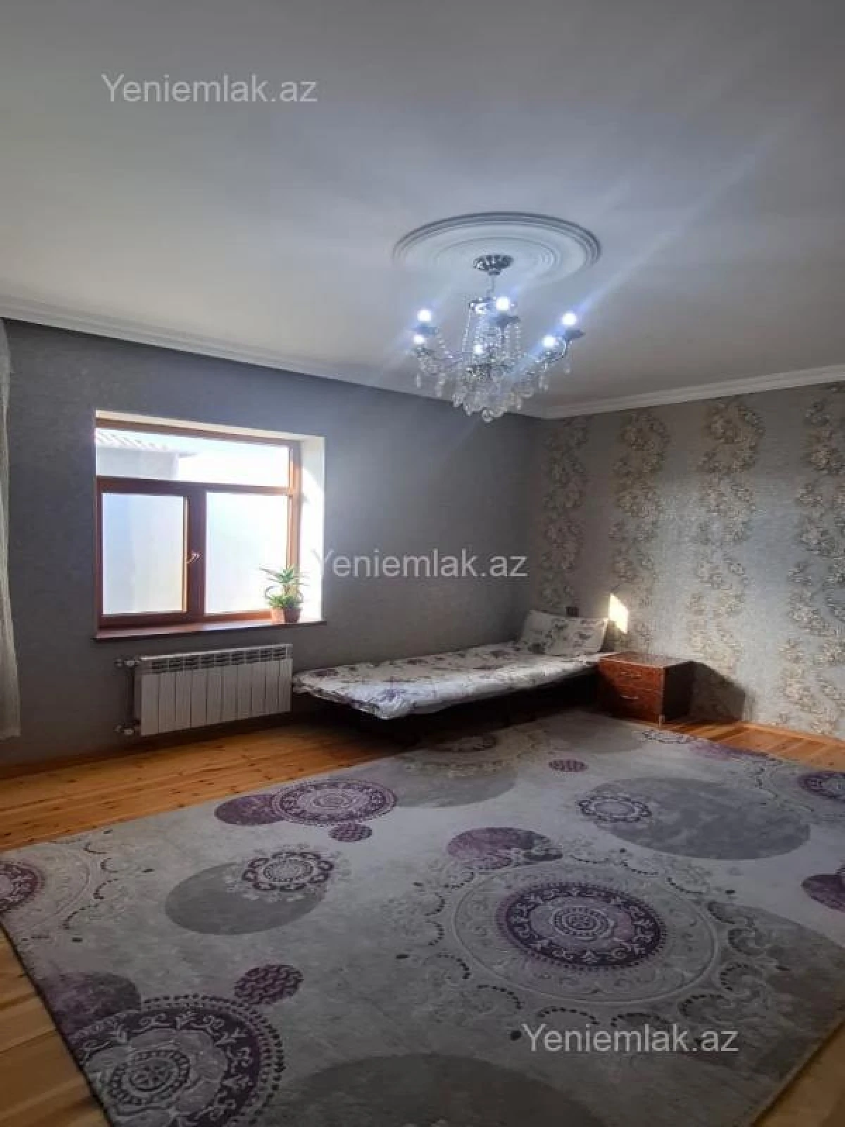 Satılır 8 otaqlı həyət evi 230 m²