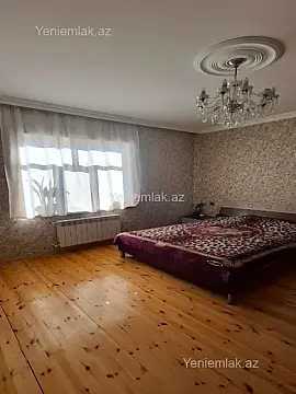 Satılır 8 otaqlı həyət evi 230 m²
