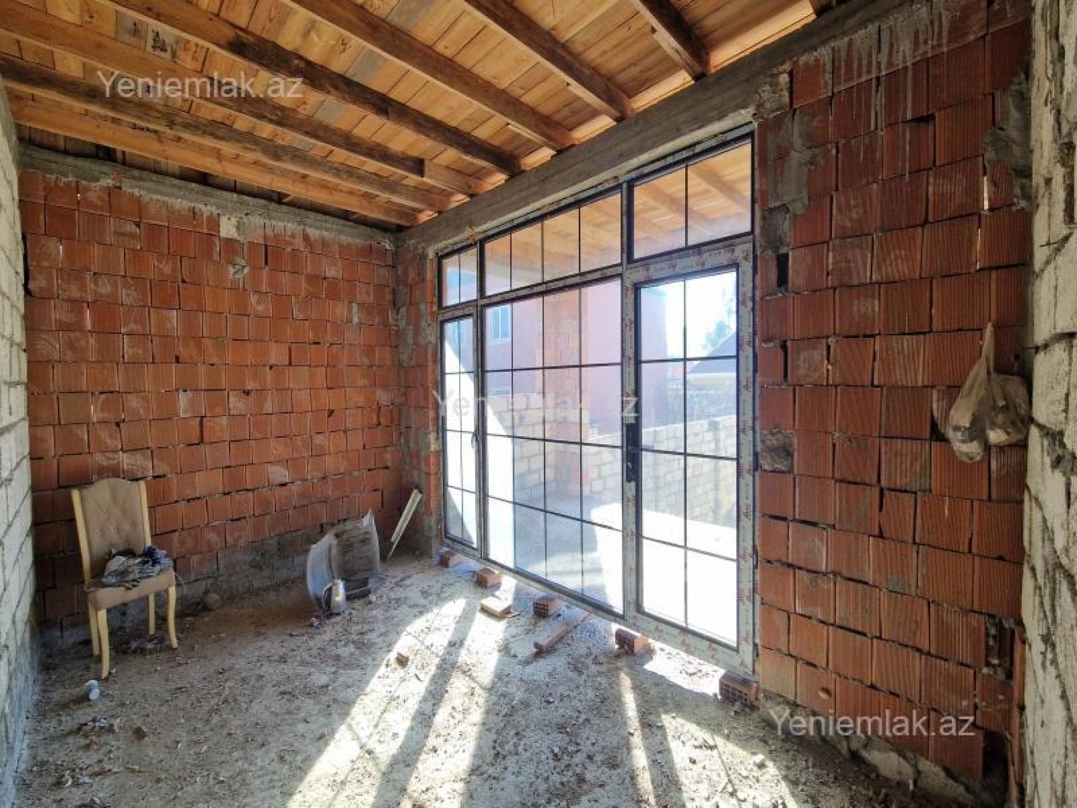 Satılır 4 otaqlı həyət evi 150 m²