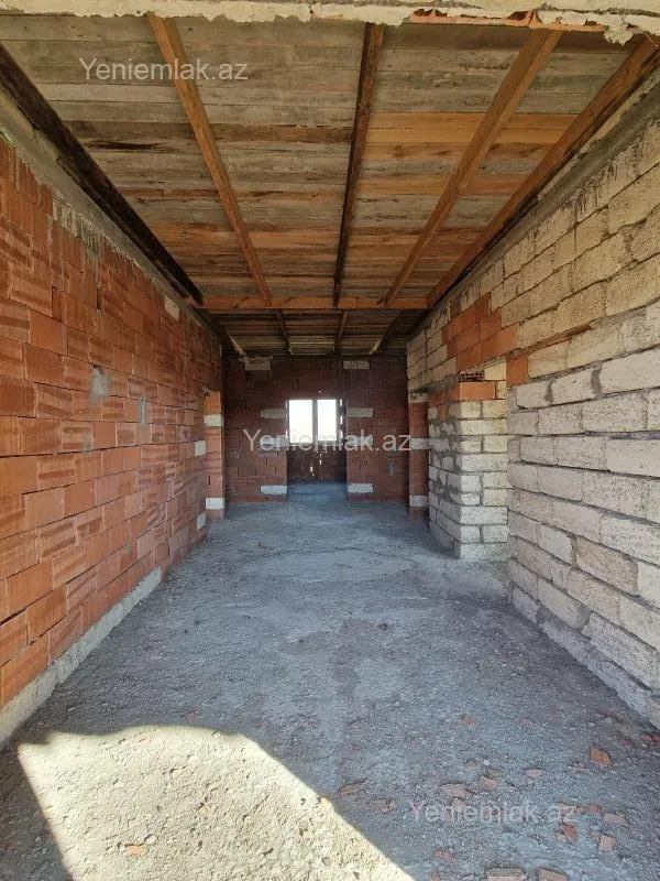 Satılır 4 otaqlı həyət evi 150 m²