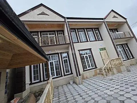 Satılır 5 otaqlı həyət evi 250 m²