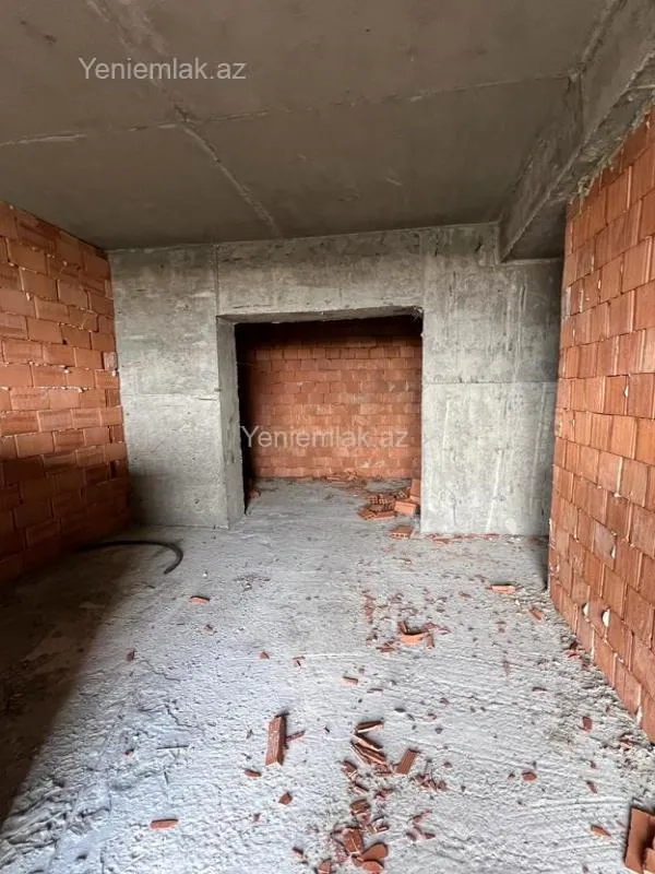 Satılır 2 otaqlı yeni tikili 79 m²