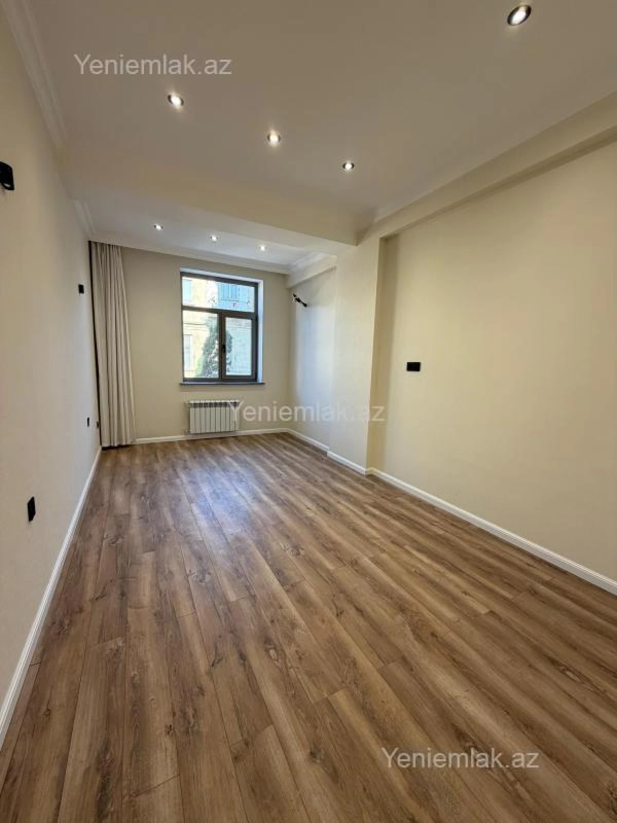 Satılır 3 otaqlı yeni tikili 70 m²