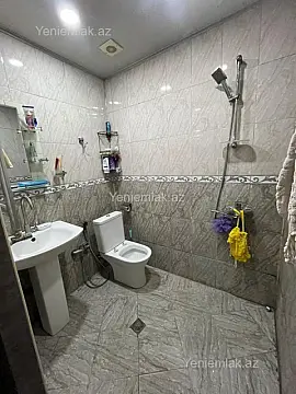 Satılır 1 otaqlı yeni tikili 50 m²