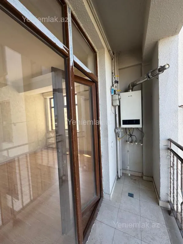 Satılır 2 otaqlı yeni tikili 60 m²