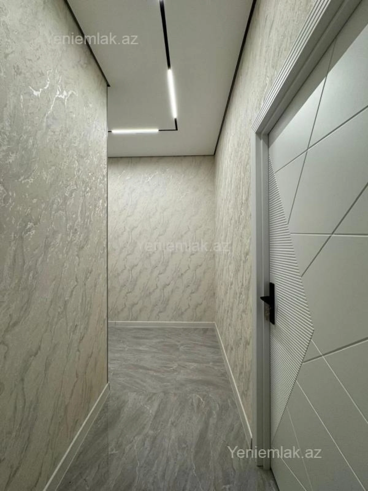 Satılır 2 otaqlı yeni tikili 50 m²