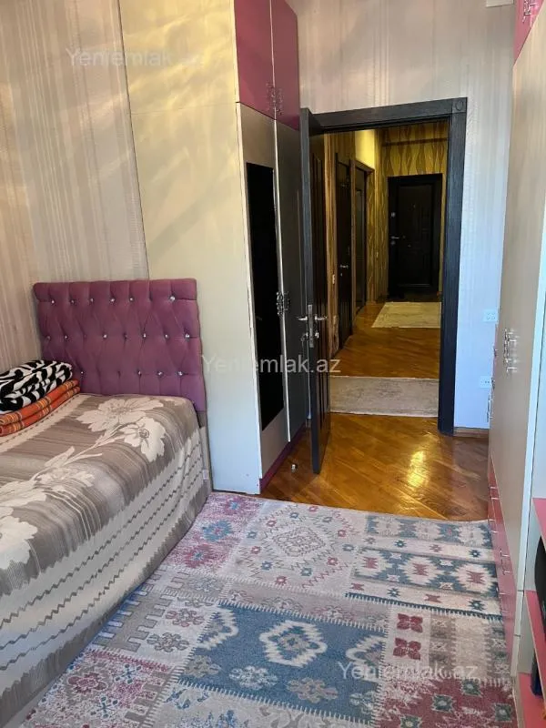 Satılır 3 otaqlı yeni tikili 105 m²