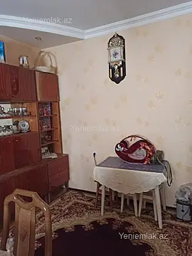 Satılır 3 otaqlı köhnə tikili 72 m²