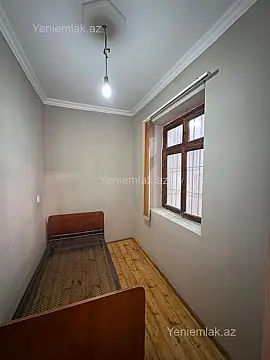 Satılır 3 otaqlı həyət evi 80 m²