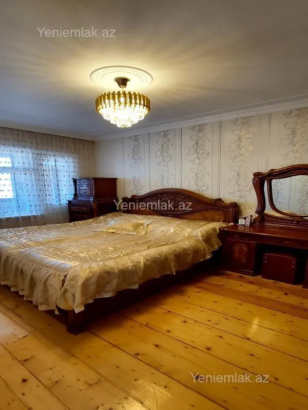 Satılır 4 otaqlı köhnə tikili 86 m²