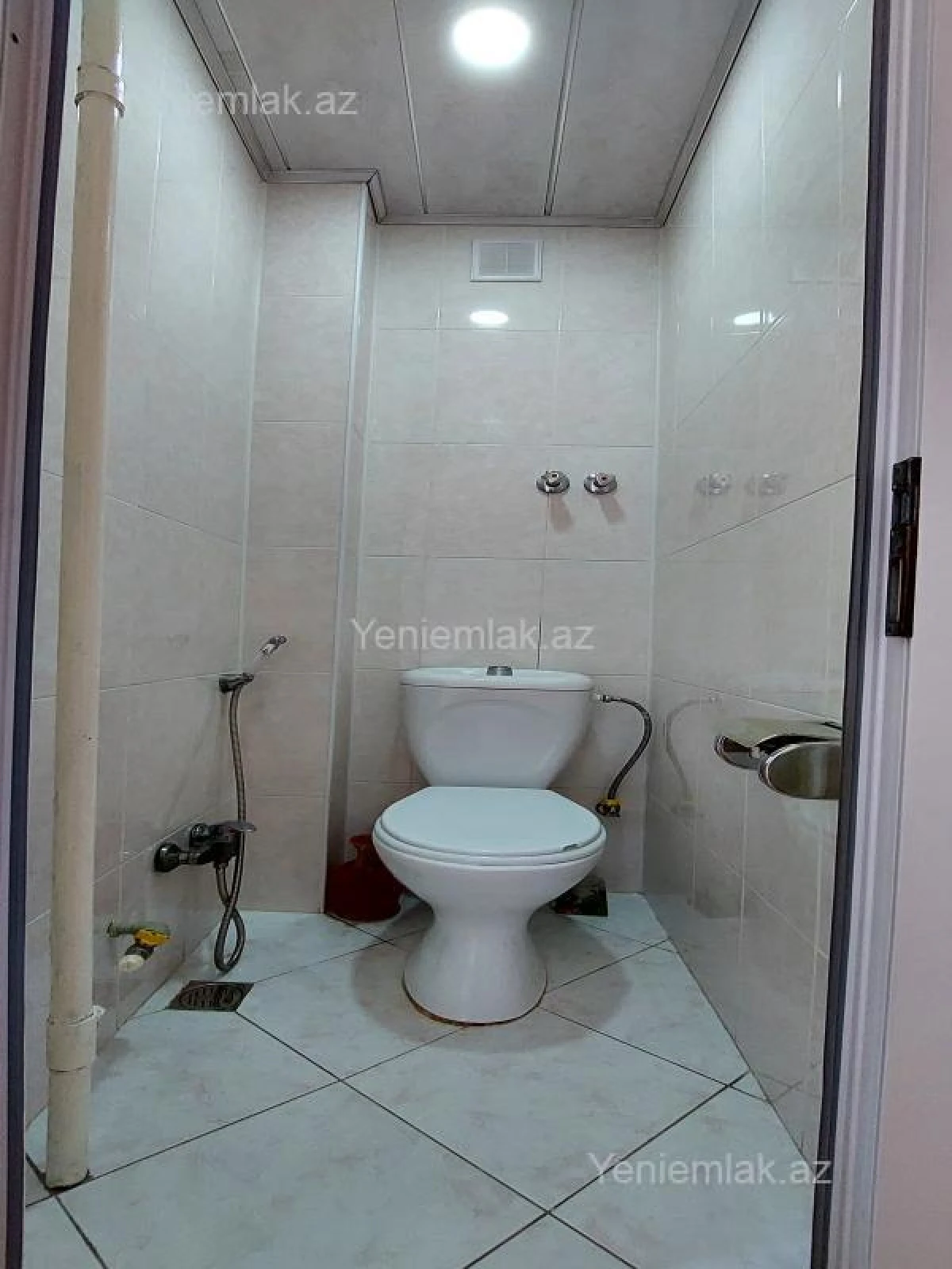Satılır 4 otaqlı köhnə tikili 86 m²