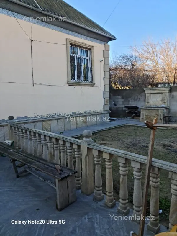 Satılır 3 otaqlı həyət evi 75 m²