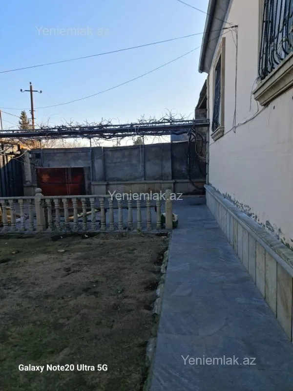 Satılır 3 otaqlı həyət evi 75 m²
