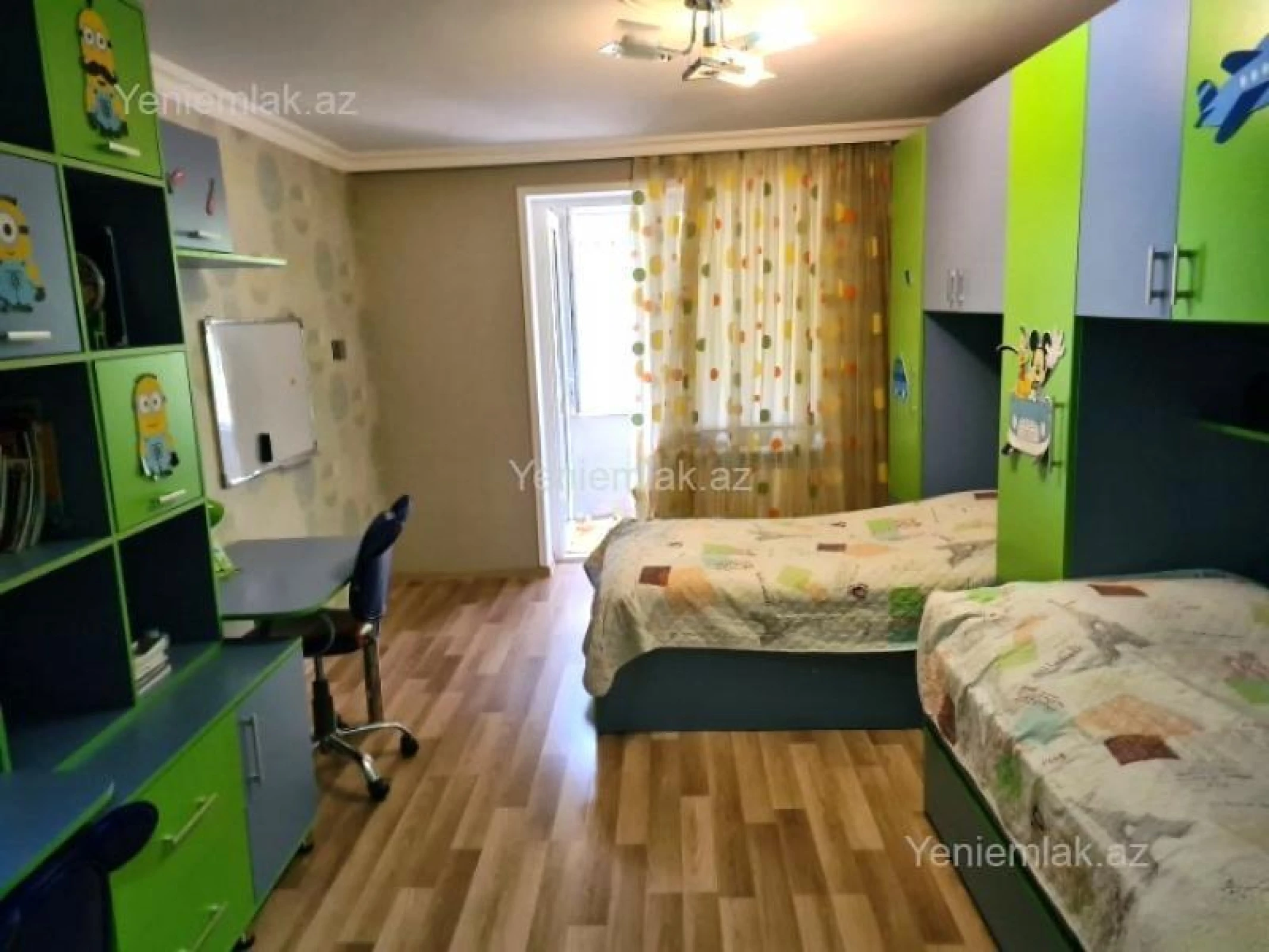 Satılır 3 otaqlı köhnə tikili 80 m²