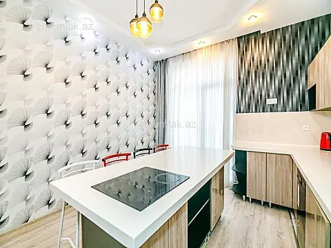 Satılır 4 otaqlı yeni tikili 190 m²
