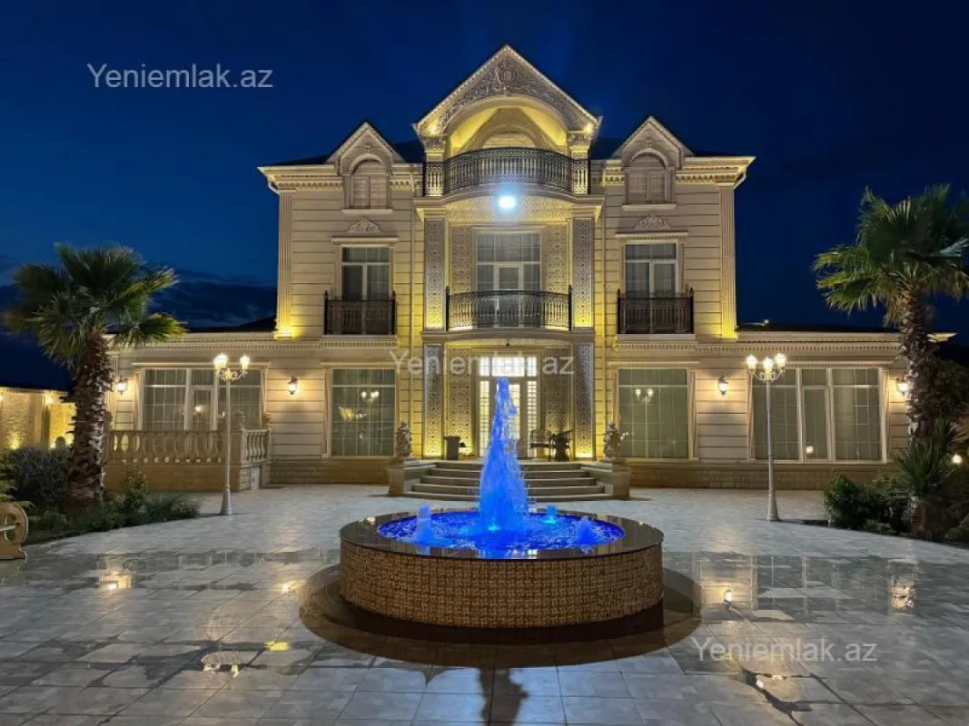 Satılır 7 otaqlı həyət evi 760 m²