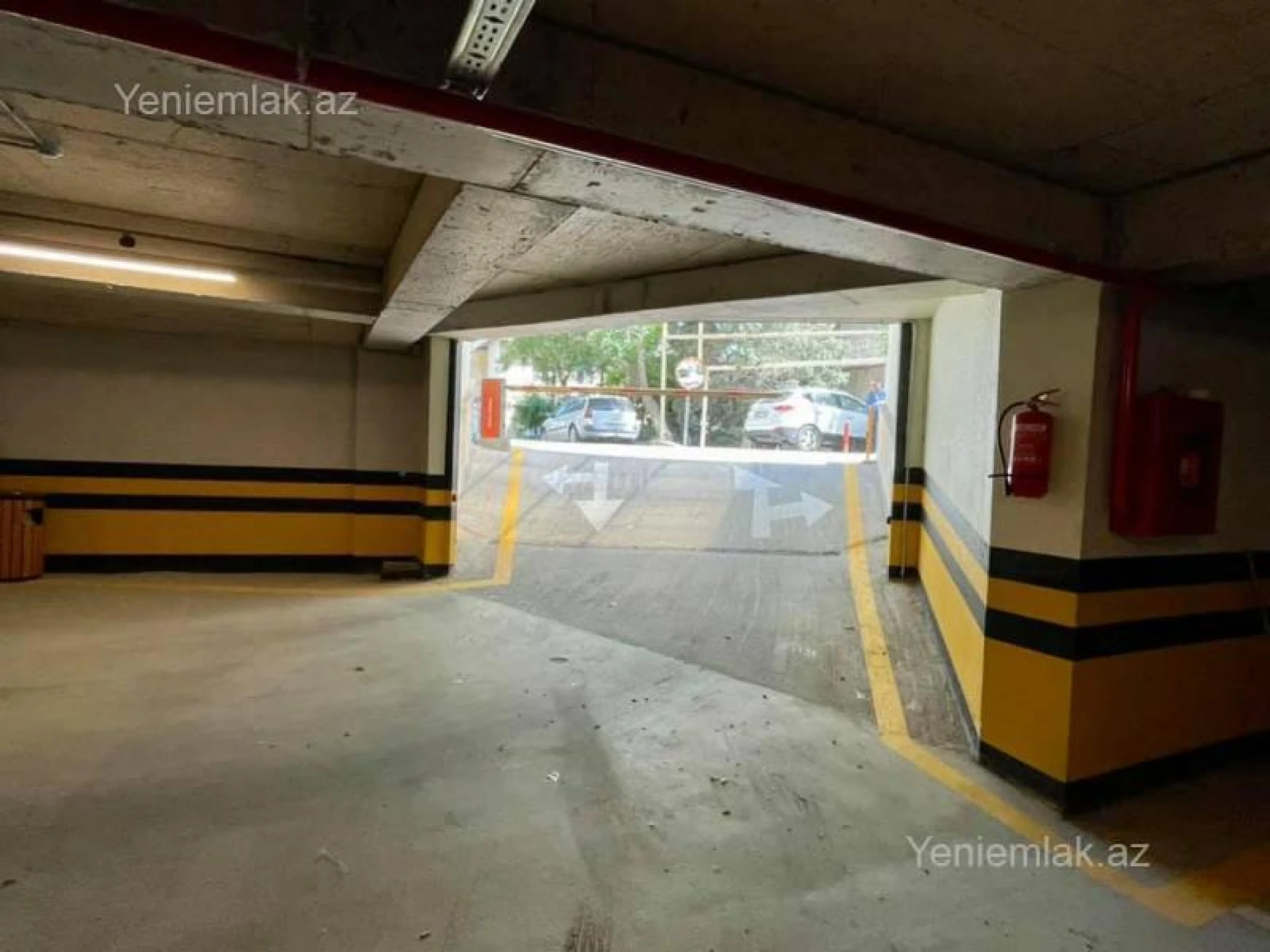 Satılır 3 otaqlı yeni tikili 120 m²