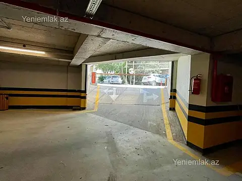 Satılır 3 otaqlı yeni tikili 120 m²