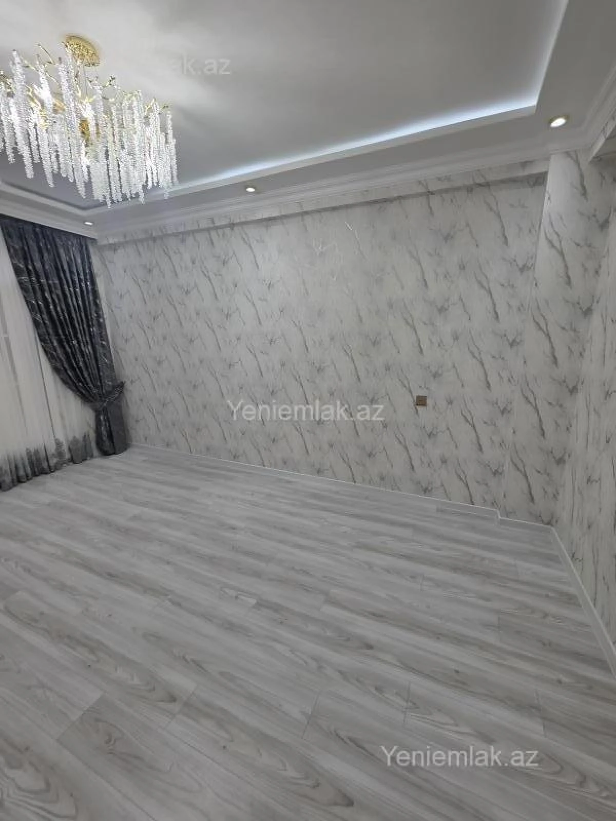 Satılır 3 otaqlı yeni tikili 90 m²