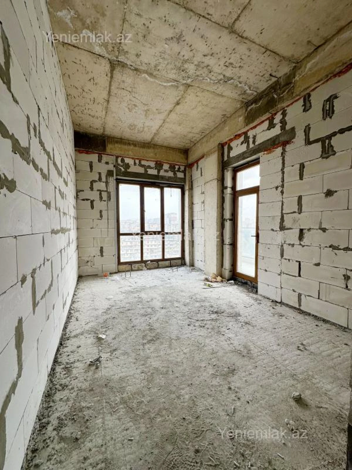 Satılır 2 otaqlı yeni tikili 86 m²