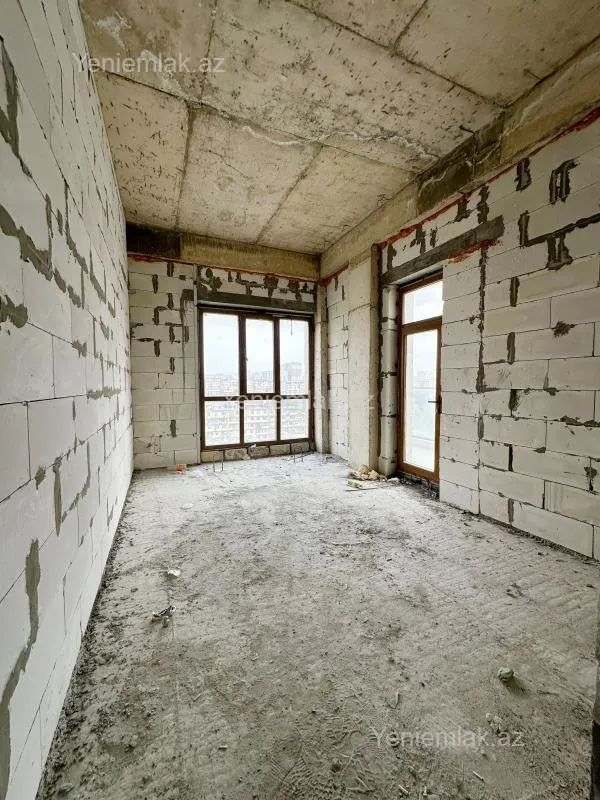 Satılır 2 otaqlı yeni tikili 86 m²