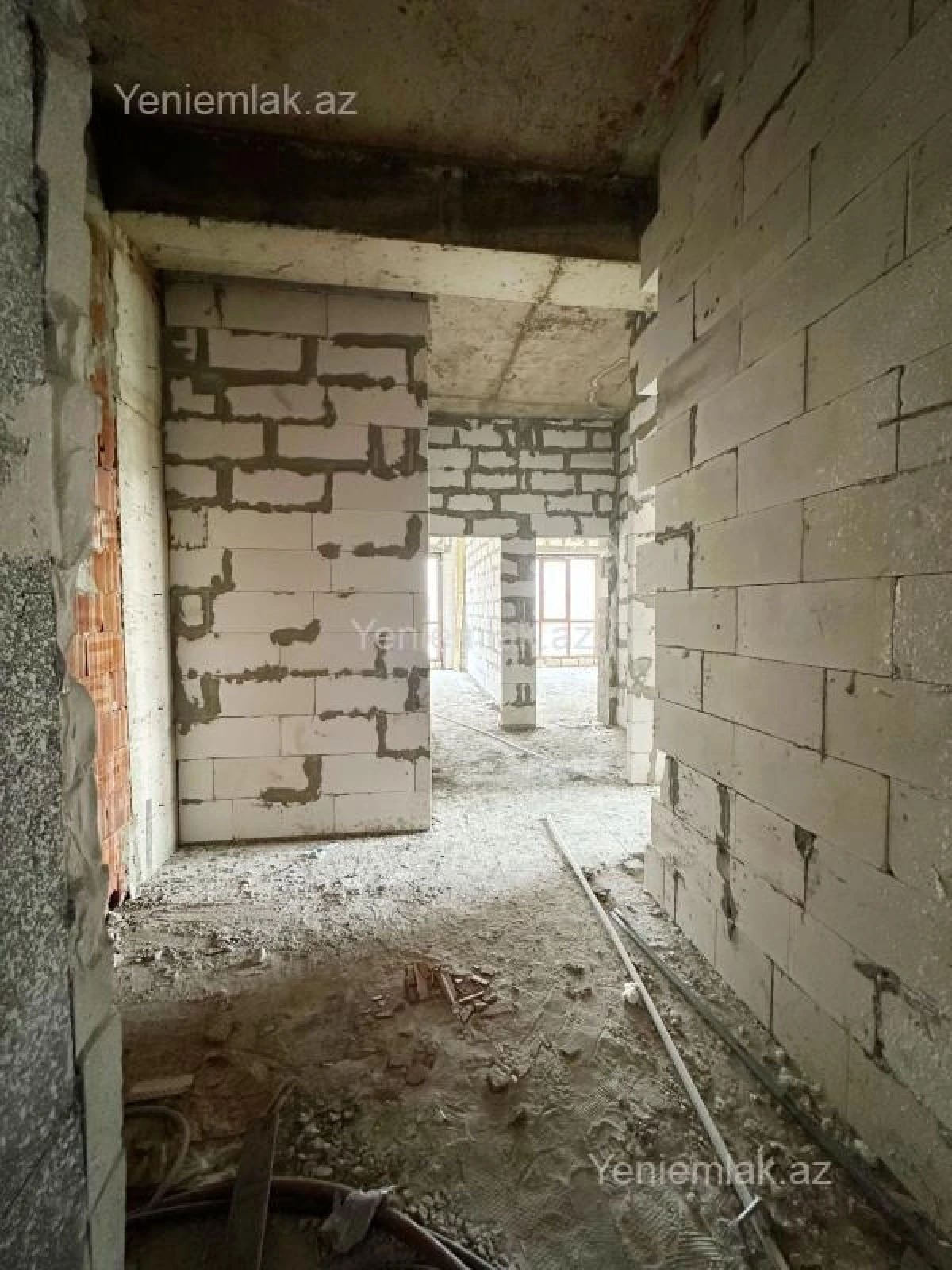 Satılır 2 otaqlı yeni tikili 86 m²