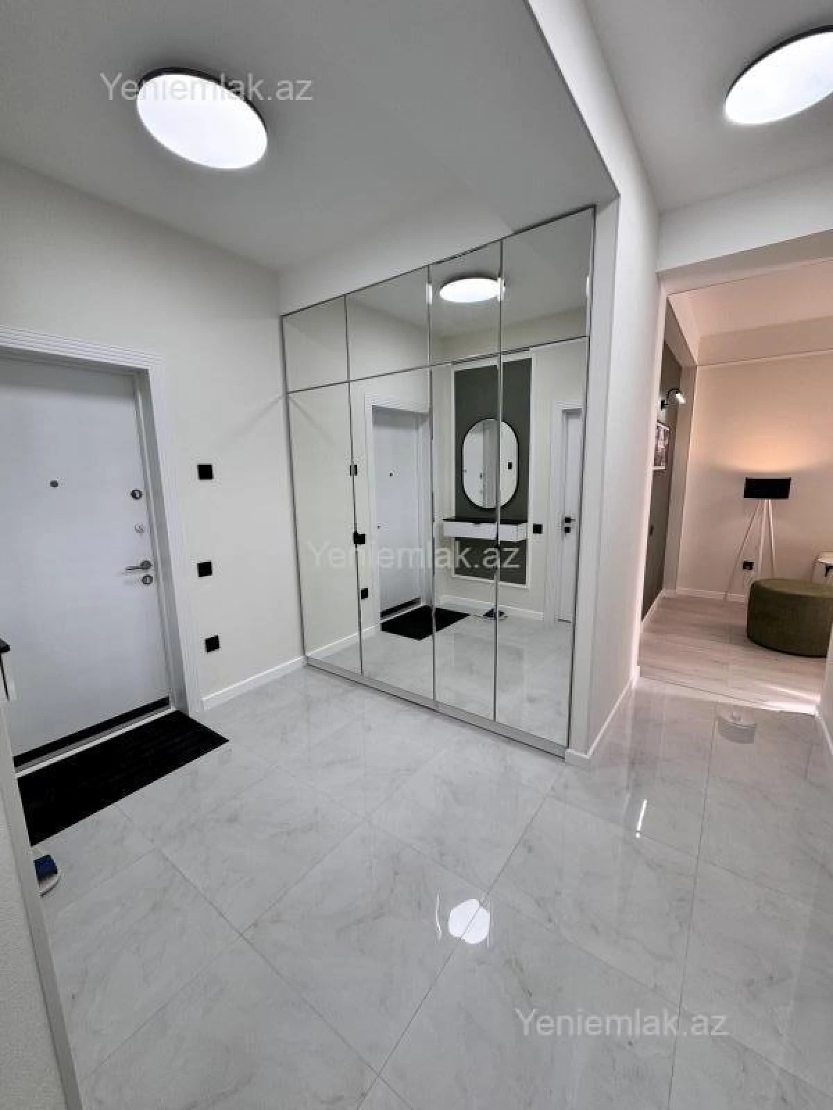 Satılır 2 otaqlı yeni tikili 78 m²