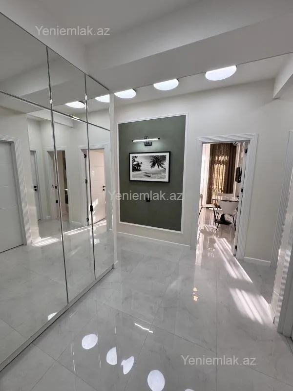 Satılır 2 otaqlı yeni tikili 78 m²