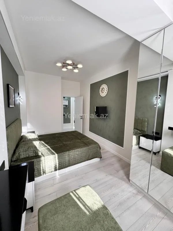 Satılır 2 otaqlı yeni tikili 78 m²