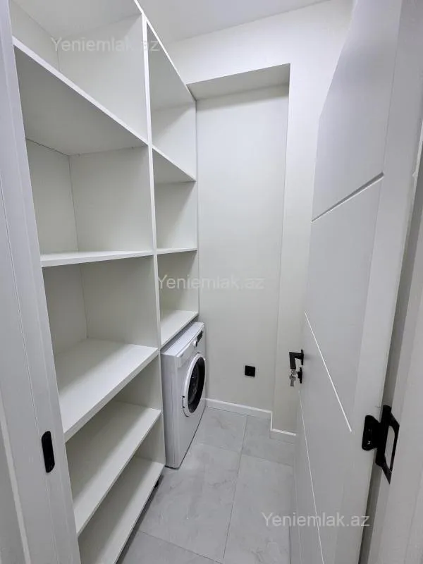 Satılır 2 otaqlı yeni tikili 78 m²