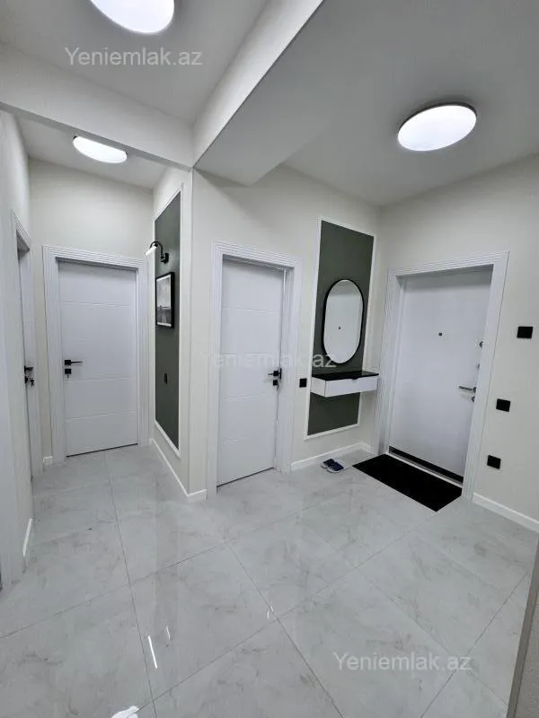 Satılır 2 otaqlı yeni tikili 78 m²