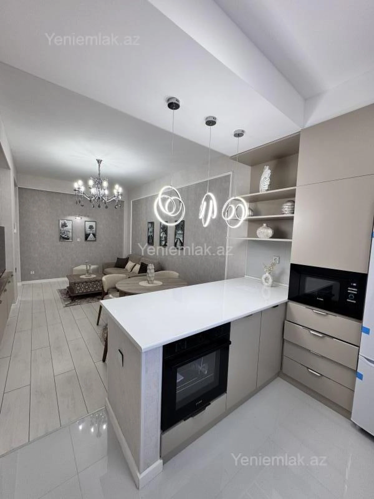 Satılır 2 otaqlı yeni tikili 65 m²