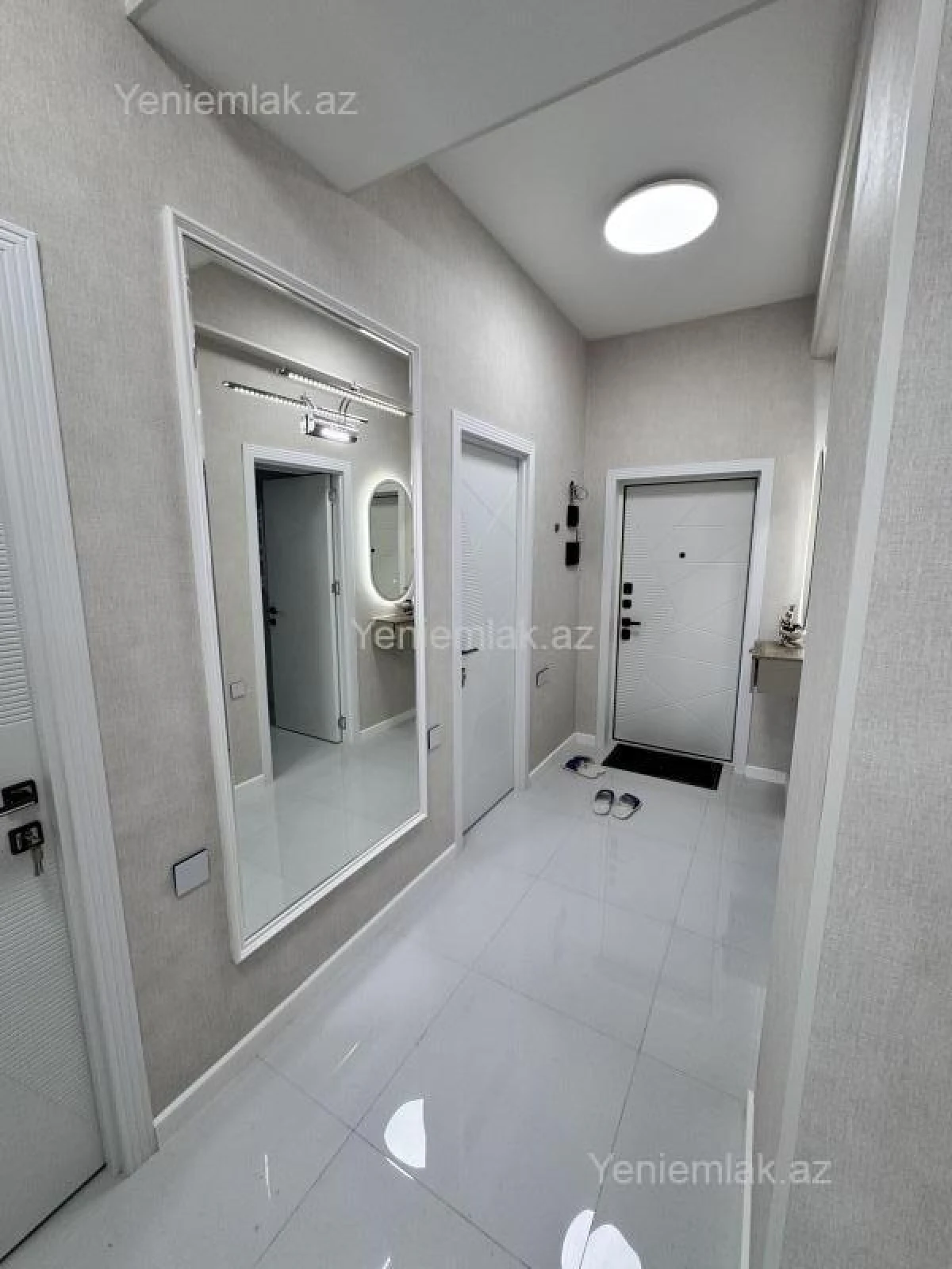 Satılır 2 otaqlı yeni tikili 65 m²