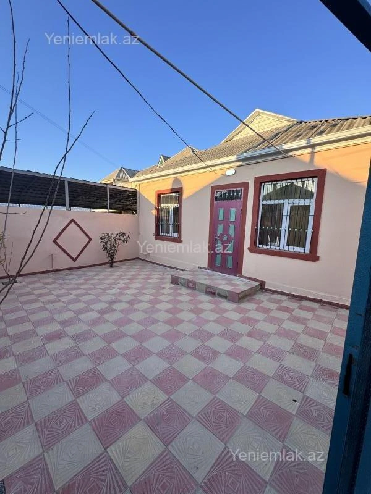 Satılır 3 otaqlı həyət evi 80 m²