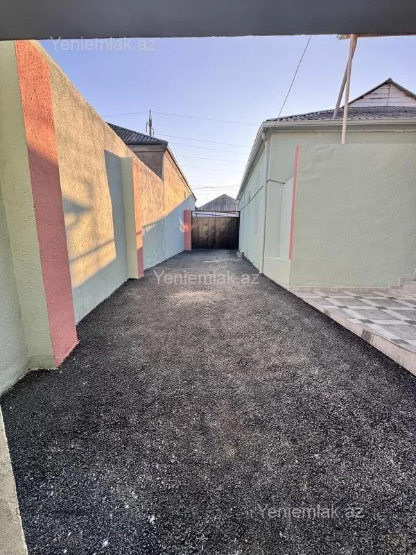 Satılır 4 otaqlı həyət evi 160 m²