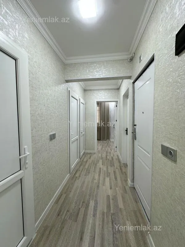 Satılır 3 otaqlı köhnə tikili 55 m²