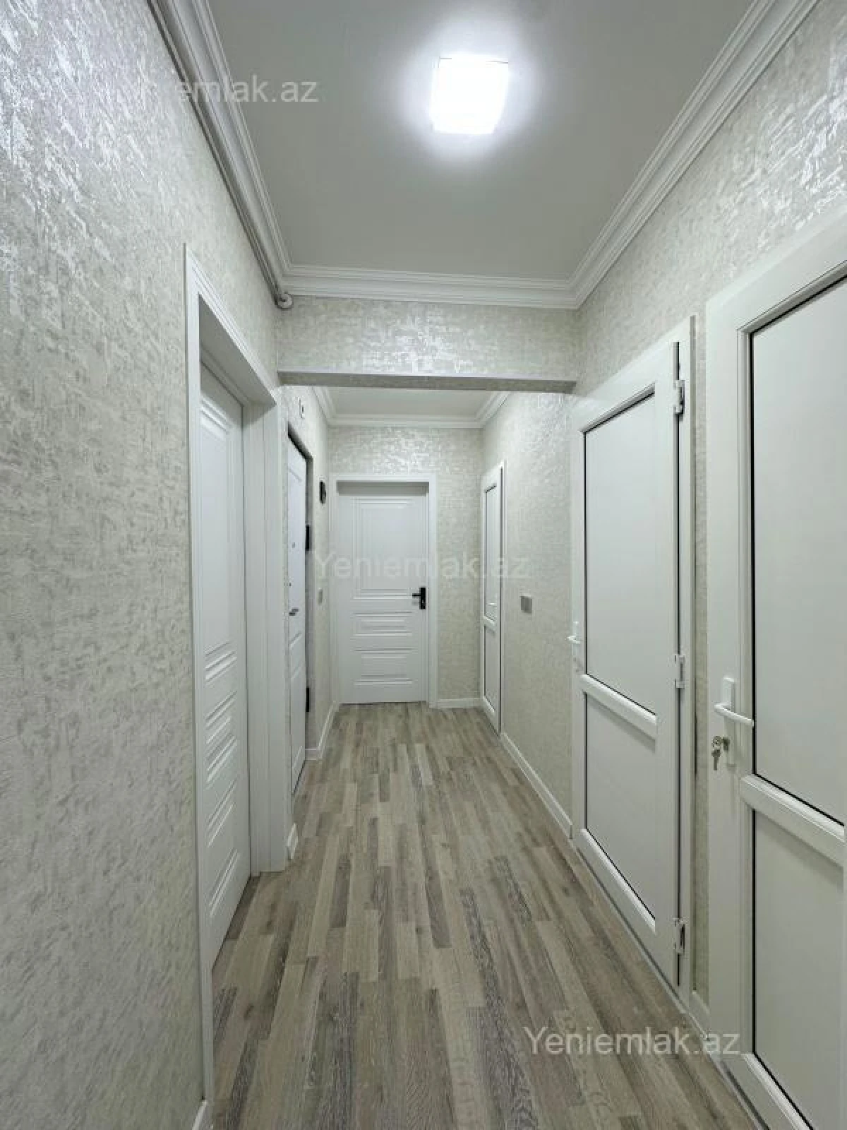 Satılır 3 otaqlı köhnə tikili 55 m²