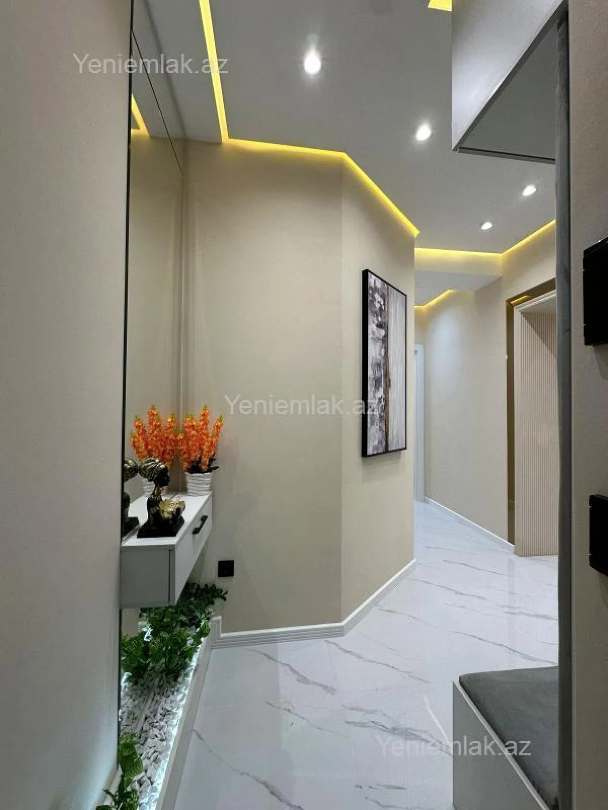 Satılır 2 otaqlı yeni tikili 56 m²