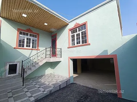 Satılır 4 otaqlı həyət evi 200 m²