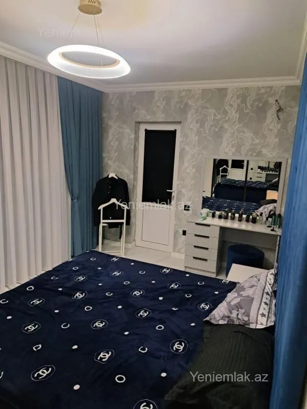 Satılır 3 otaqlı yeni tikili 120 m²