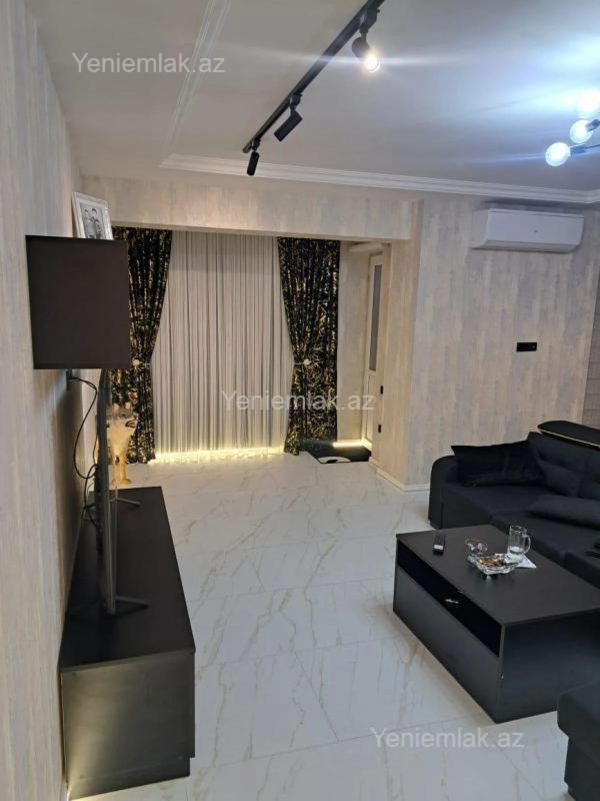 Satılır 3 otaqlı yeni tikili 120 m²
