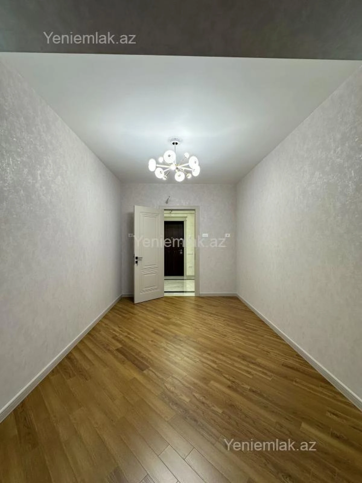 Satılır 3 otaqlı yeni tikili 127 m²