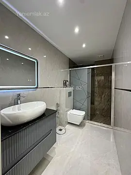 Satılır 3 otaqlı yeni tikili 127 m²