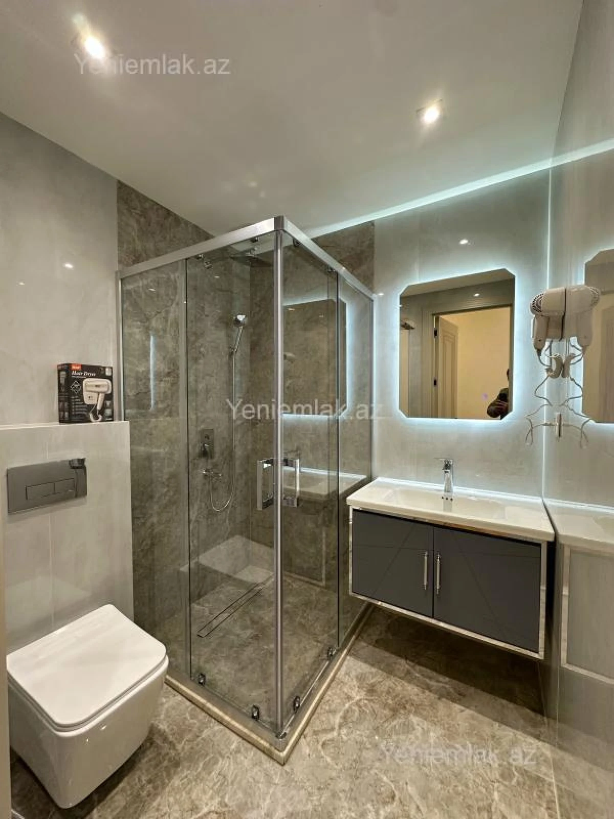 Satılır 3 otaqlı yeni tikili 127 m²