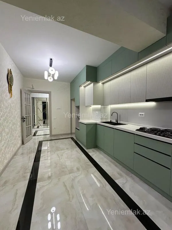 Satılır 3 otaqlı yeni tikili 127 m²